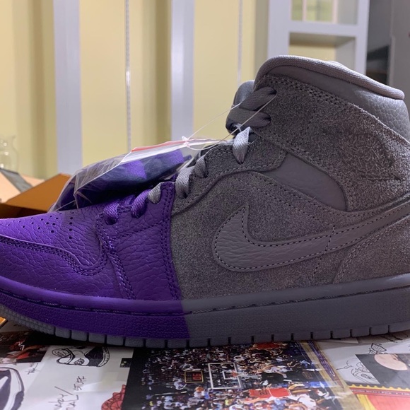 Jordan 1 mid Sheila Rashid size 9W/7.5M DS - Picture 3 of 8